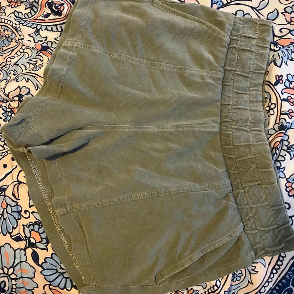 sweatshorts